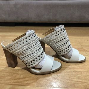 Report Sandals/Heels